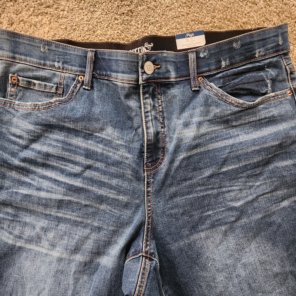 Women's Blue Cropped Denim Capris 18W - Picture 4 of 4